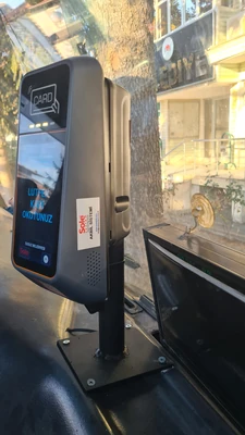 Susuz Belediyesi akbil cihazı yakın çekim